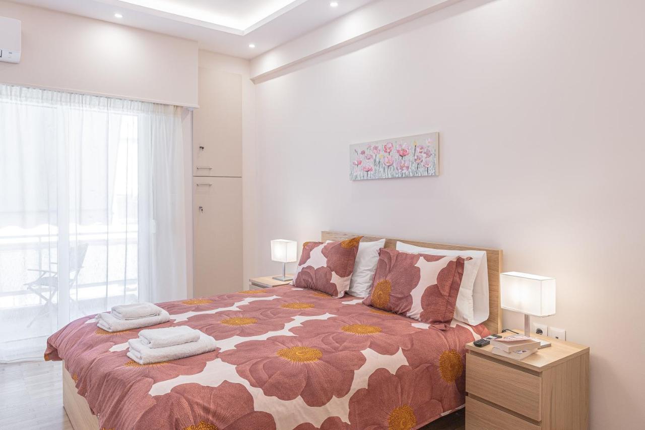 Amazing Apartment Near Metro Station! Athens Exterior photo